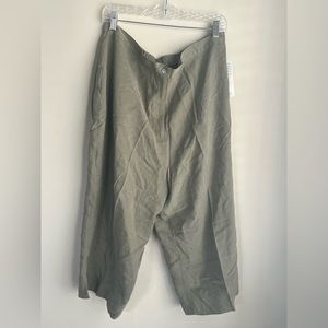 Karen Scott NWT tencel capri 1X trouser
